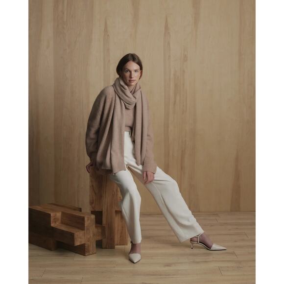 QUINCE Sand Stretch Crepe Pleated Wide Leg Pants NWT Size Large - Picture 2 of 11